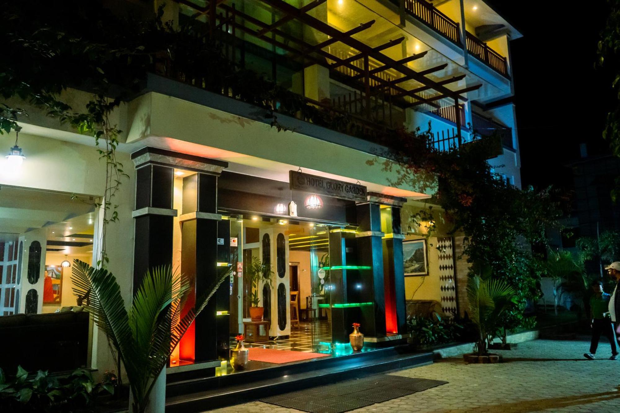 Hotel Glory Garden 포카라 외부 사진